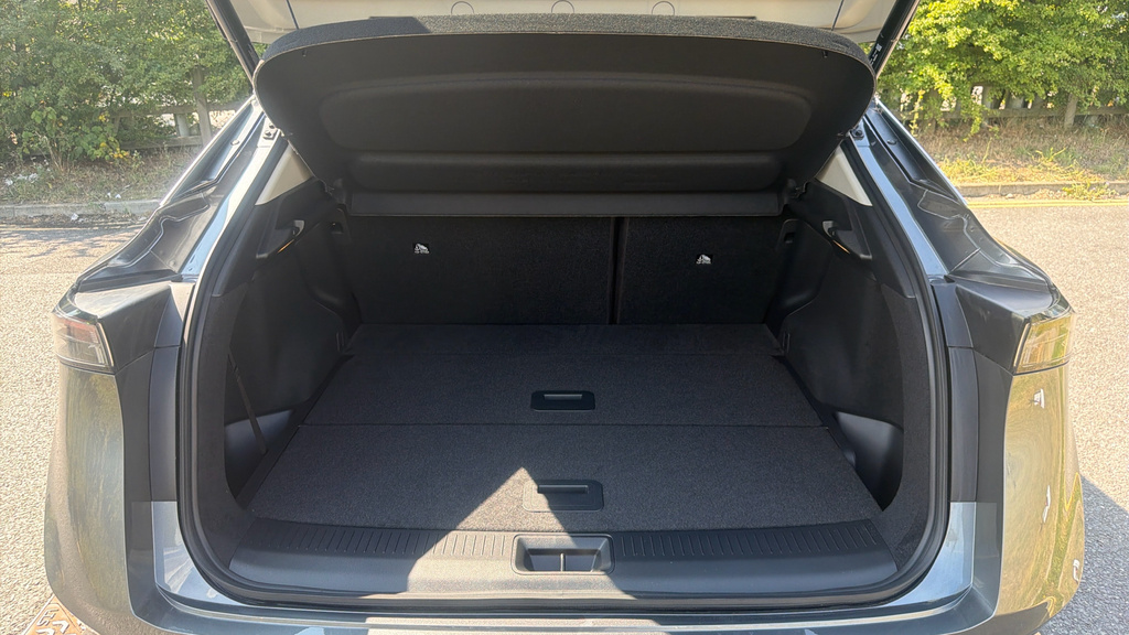 Nissan Ariya Advance #23