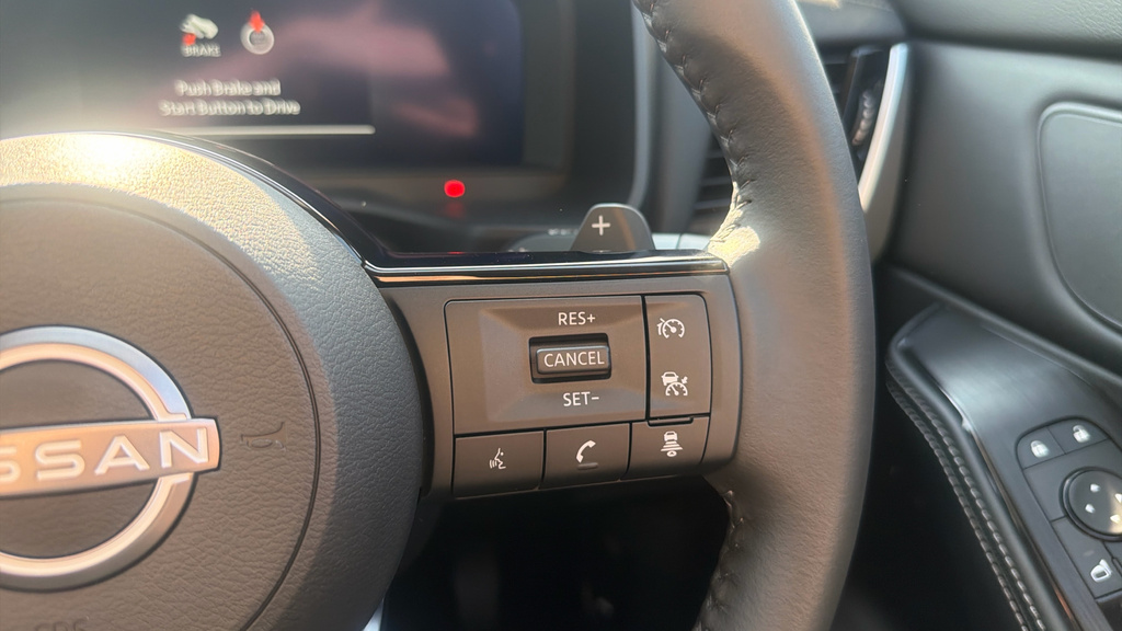 Nissan X-Trail Tekna Silver #13