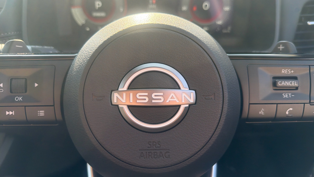 Nissan X-Trail Tekna Silver #31