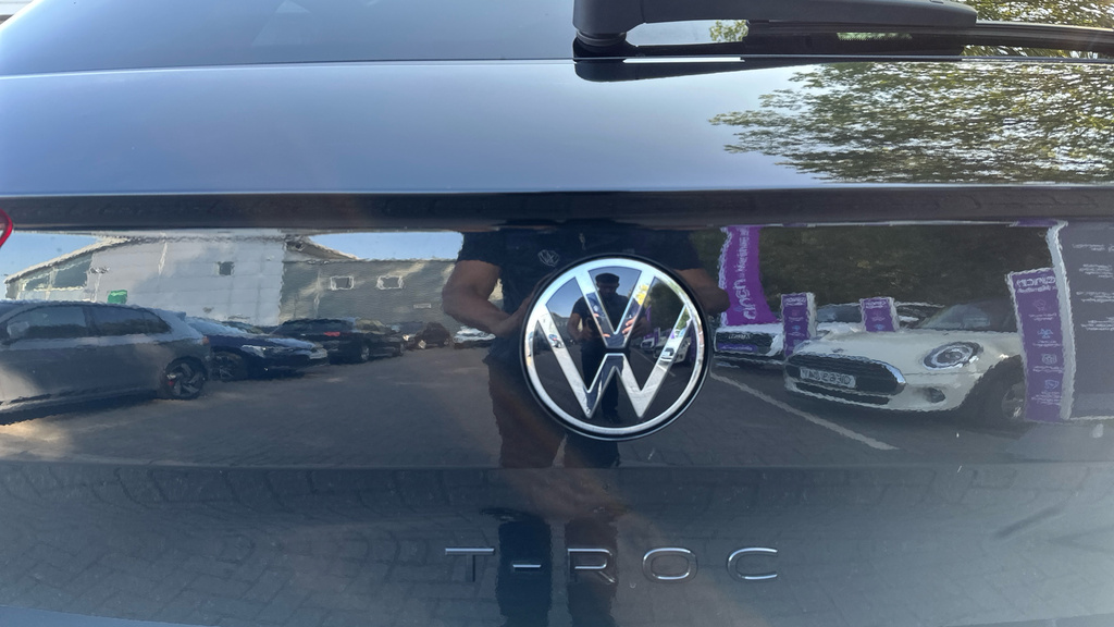Volkswagen T-Roc R-line Black #35