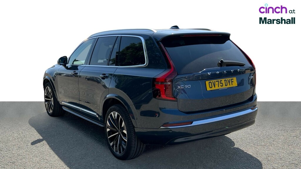 Volvo XC90 B5 P Awd Ultra Dark Grey #5