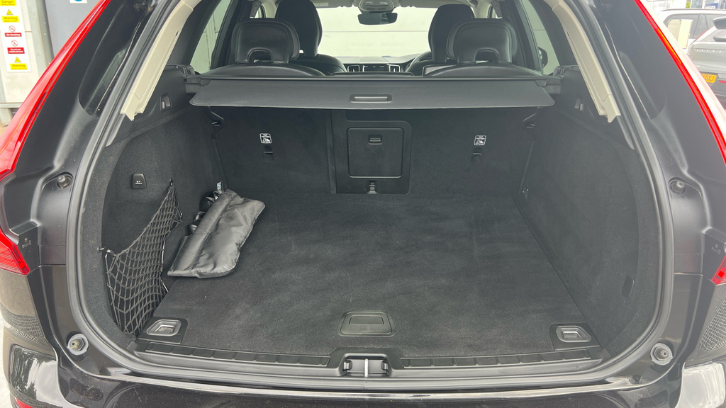 Volvo XC60 Xc60 B4 Mhev Awd Gold #21