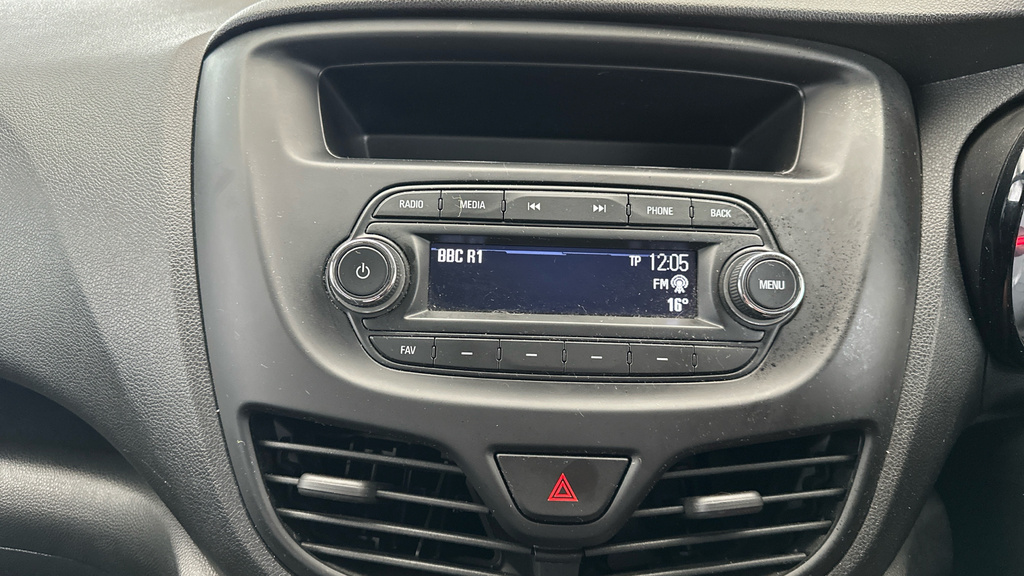 Vauxhall Viva 1.0 73 Se Ac Silver #13