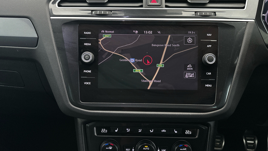 Volkswagen Tiguan 2.0Tdi Se Navigation Sat Nav Bluetooth Front Beige #19