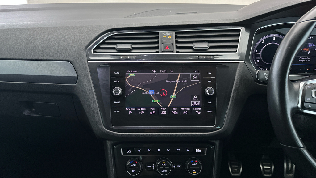 Volkswagen Tiguan 2.0Tdi Se Navigation Sat Nav Bluetooth Front Beige #21
