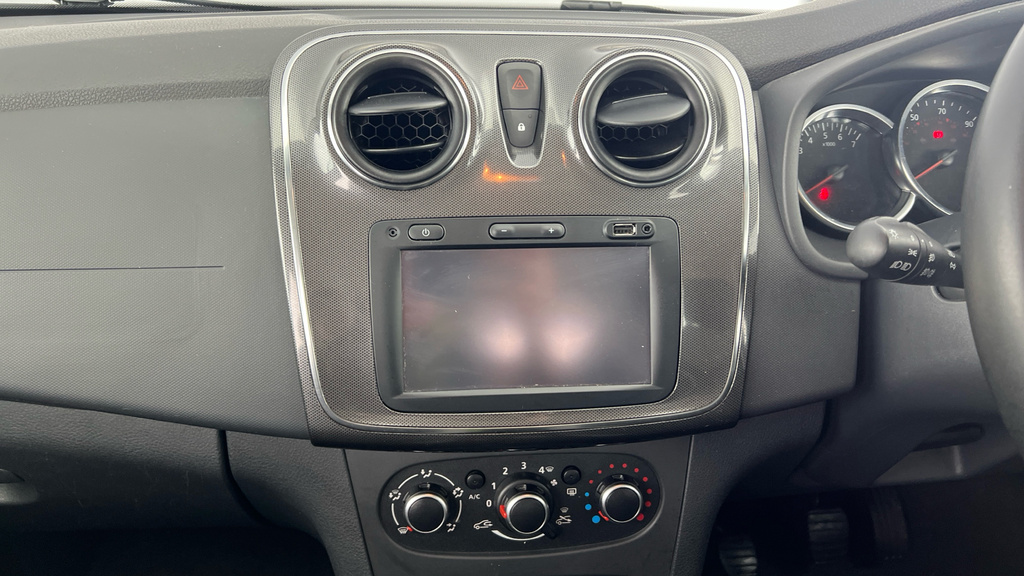 Dacia Sandero Stepway Dacia Sandero Stepway 0.9 Tce Comfort White #19