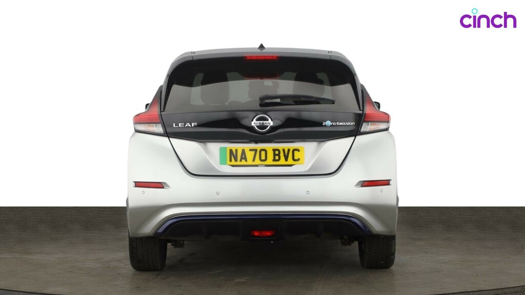 Nissan Leaf 110Kw N-connecta 40Kwh White #4