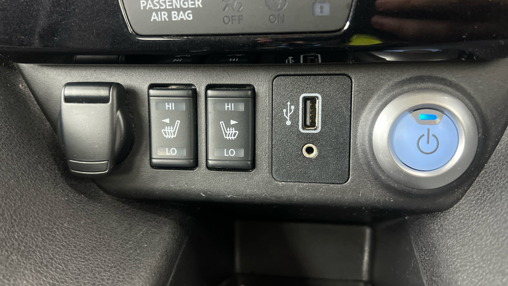 Nissan Leaf 110Kw N-connecta 40Kwh White #20