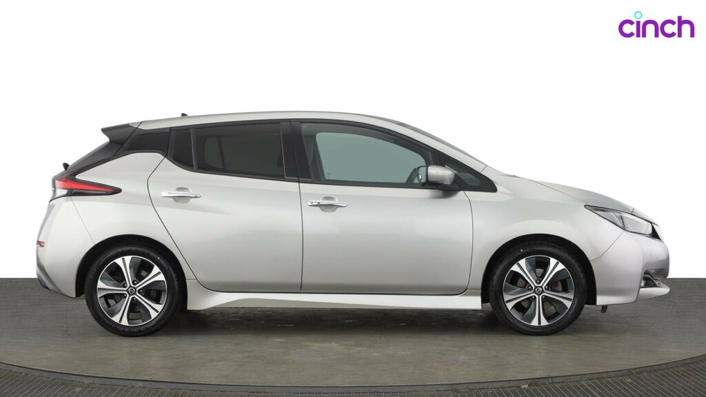 Nissan Leaf 110Kw N-connecta 40Kwh White #2