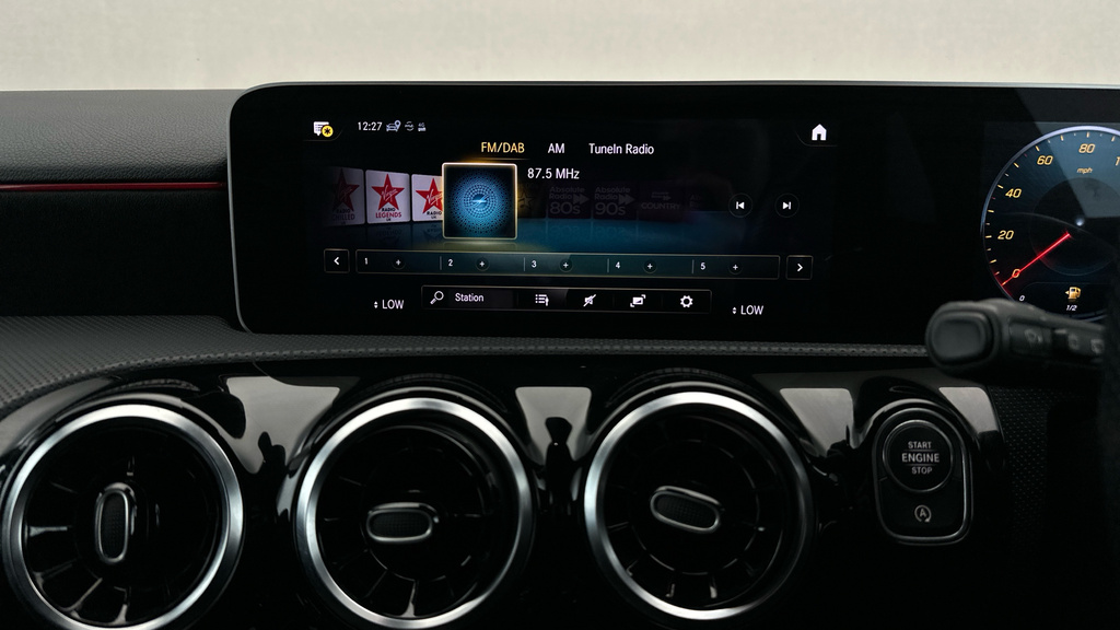 Mercedes-Benz A Class A 200 Amg Line Premium White #19