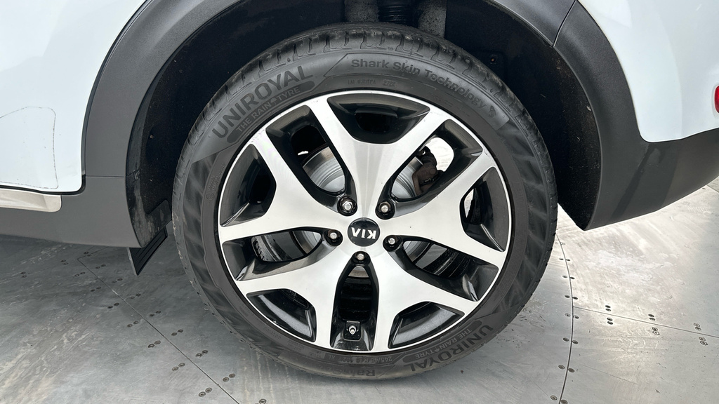 Kia Sportage Suv White #24