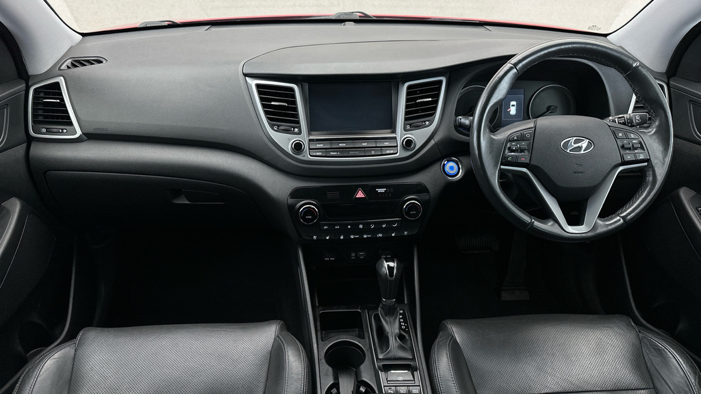 Hyundai Tucson S 1.6 White #17