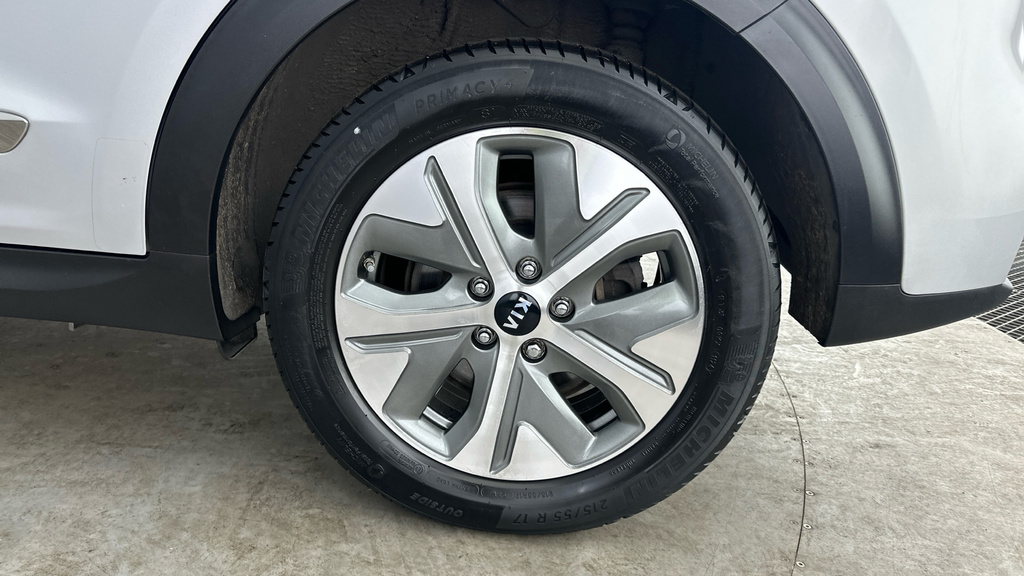 Kia e-Niro 64Kwh 3 Suv 201 Bhp Blue #24