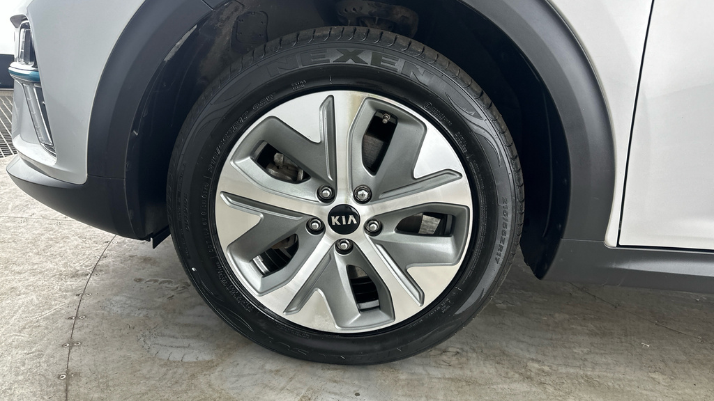 Kia e-Niro 64Kwh 3 Suv 201 Bhp Blue #23