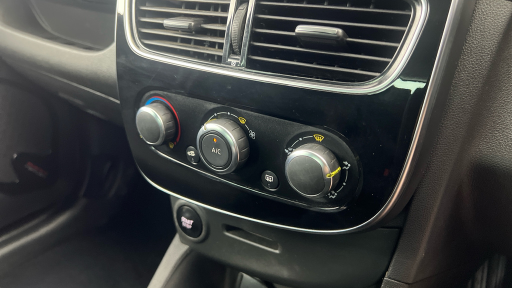 Renault Clio 0.9 Tce Iconic Euro 6 Ss Grey #12