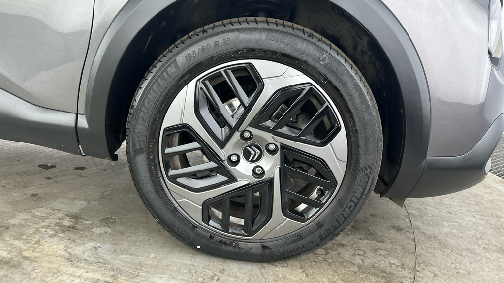 Citroen C4 1.2 Puretech 130 Shine 2022 Brown #26