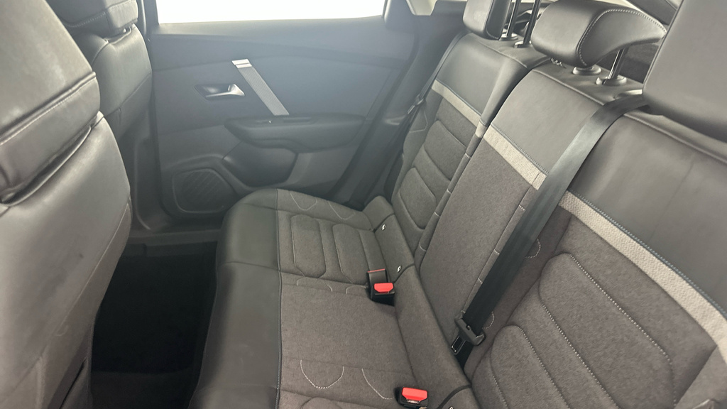 Citroen C4 1.2 Puretech 130 Shine 2022 Brown #20