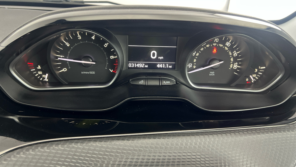 Peugeot 208 1.2 Puretech 82 Tech Edition Start Stop White #22