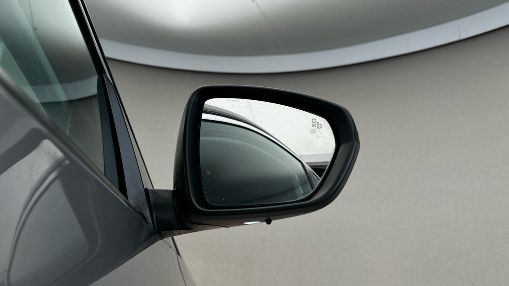 Vauxhall Grandland X  White #15