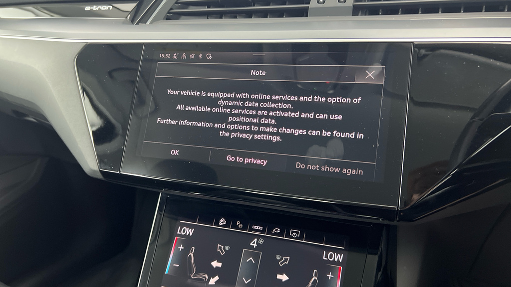 Audi E-tron Audi E-tron Sportback Black Edition 50 Quattro 230 Black #19