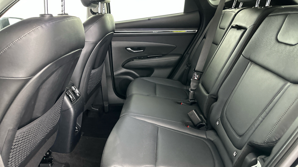 Hyundai Tucson Se Connect White #27