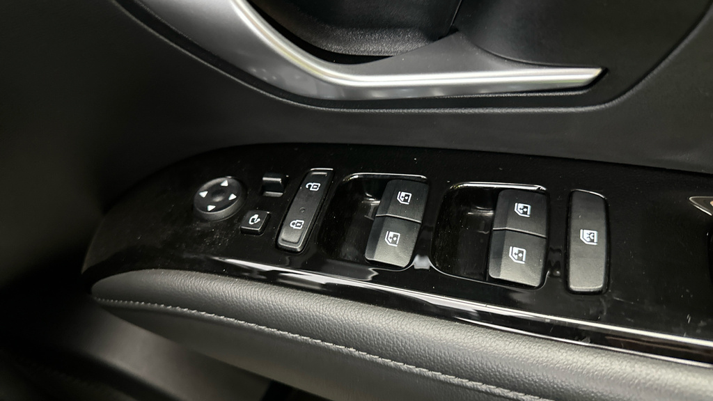 Hyundai Tucson Se Connect White #14