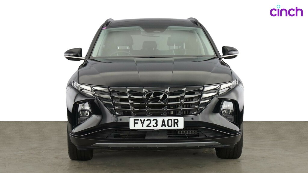 Hyundai Tucson Se Connect White #8