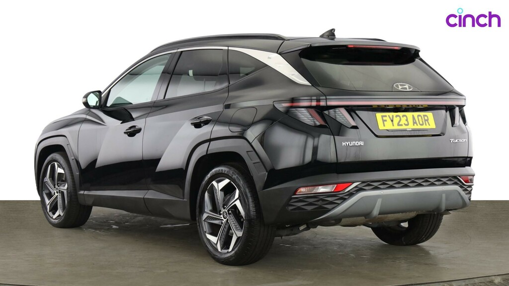 Hyundai Tucson Se Connect White #5