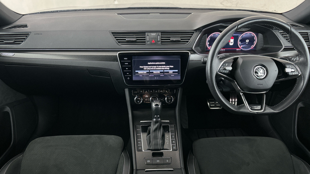 Skoda Superb 2.0 Tdi Cr Se Technology Dsg Black #15