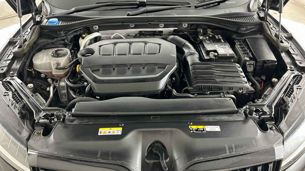 Skoda Superb 2.0 Tdi Cr Se Technology Dsg Black #24