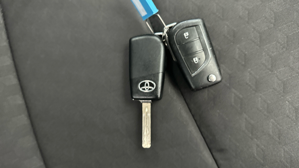 Toyota Yaris Excel Red #25
