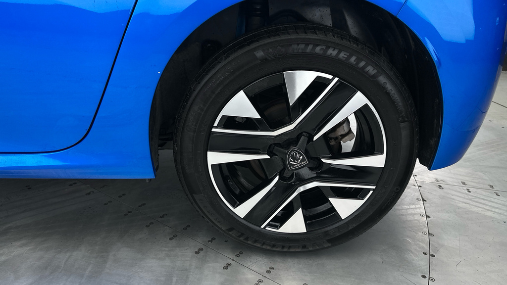 Peugeot 208 1.2 Puretech 100 Active Grey #23