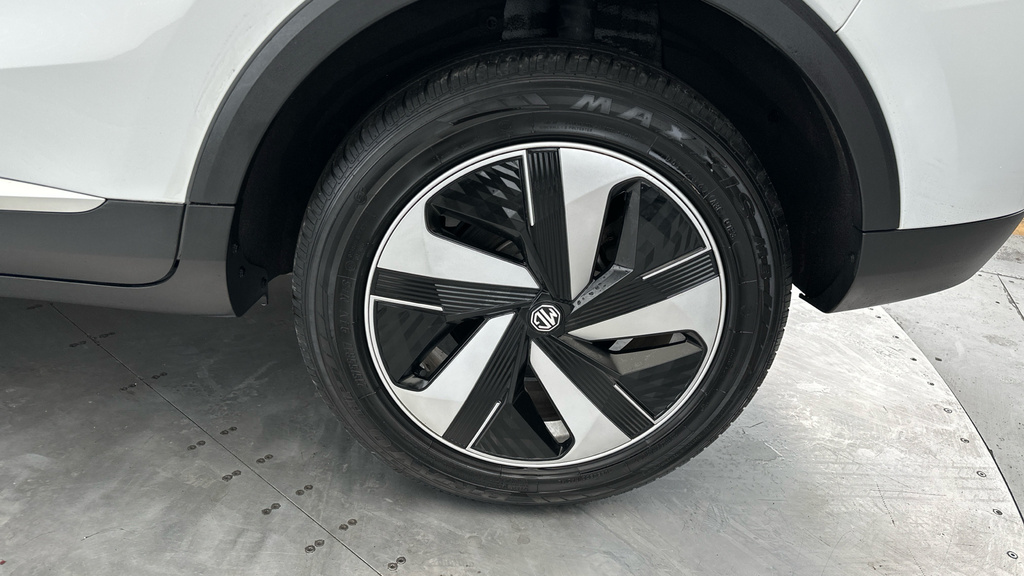MG ZS 130Kw Se Ev 51Kwh Silver #25