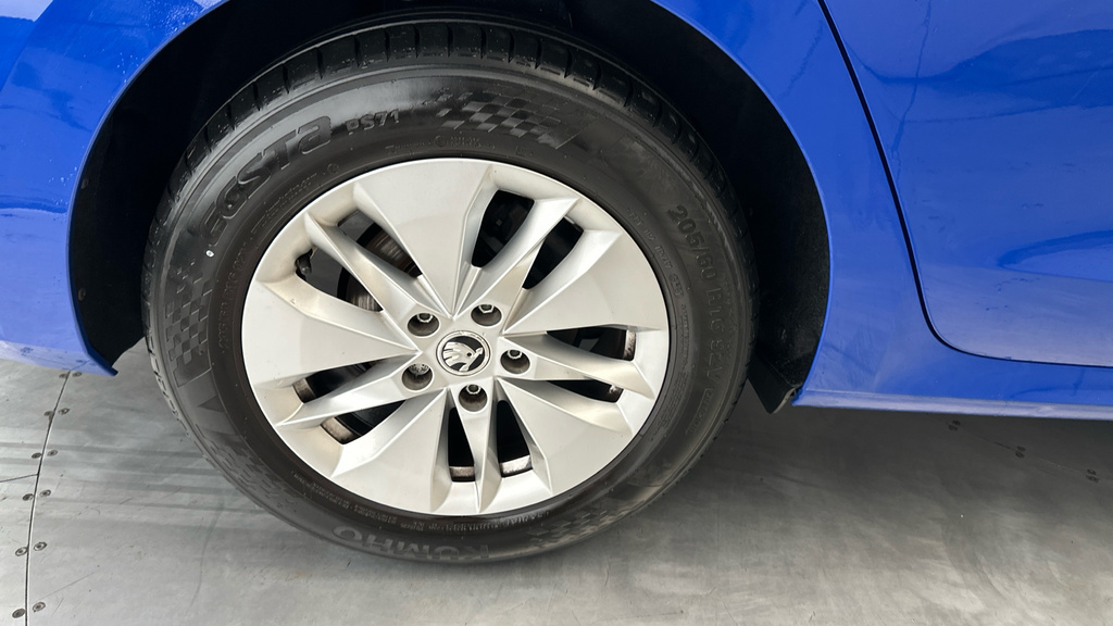 Skoda Octavia 1.5 Tsi Se L Blue #23