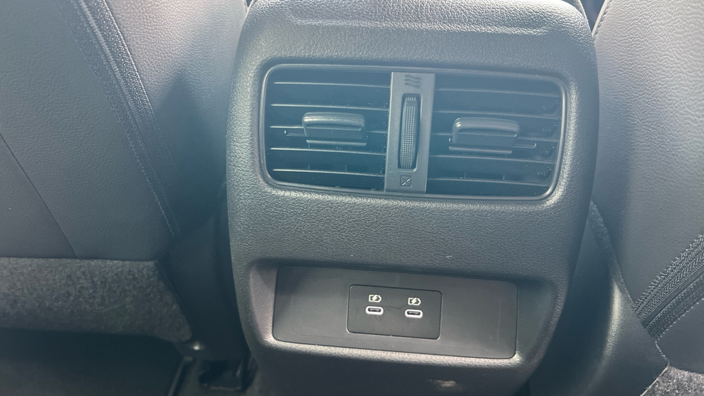 Nissan Qashqai 1.5 E-power Acenta Premium Black #36