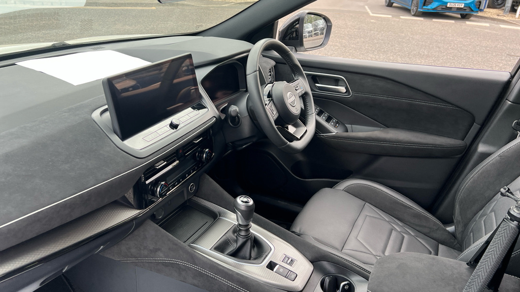 Nissan Qashqai 1.5 E-power Acenta Premium Black #10