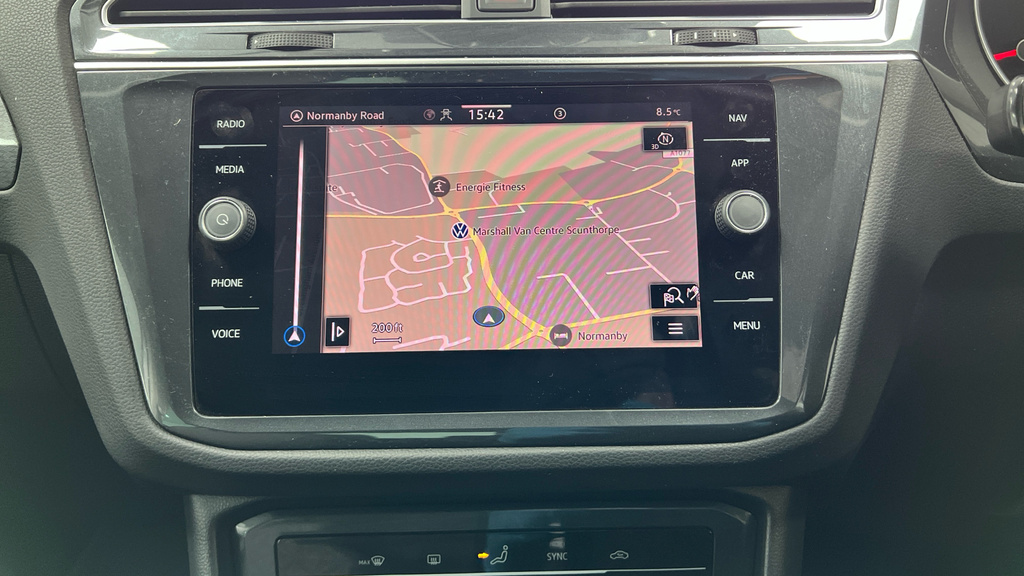 Volkswagen Tiguan Elegance Black #25