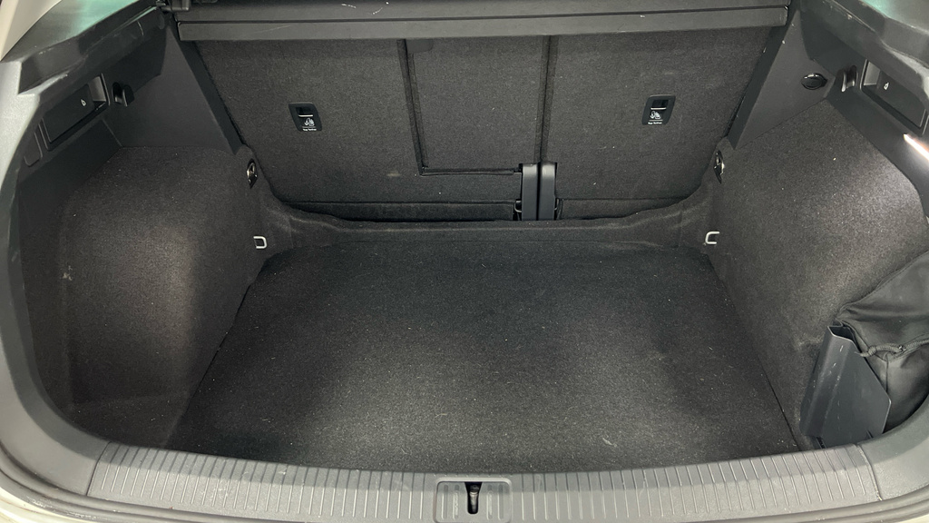 Volkswagen Tiguan Elegance Black #18