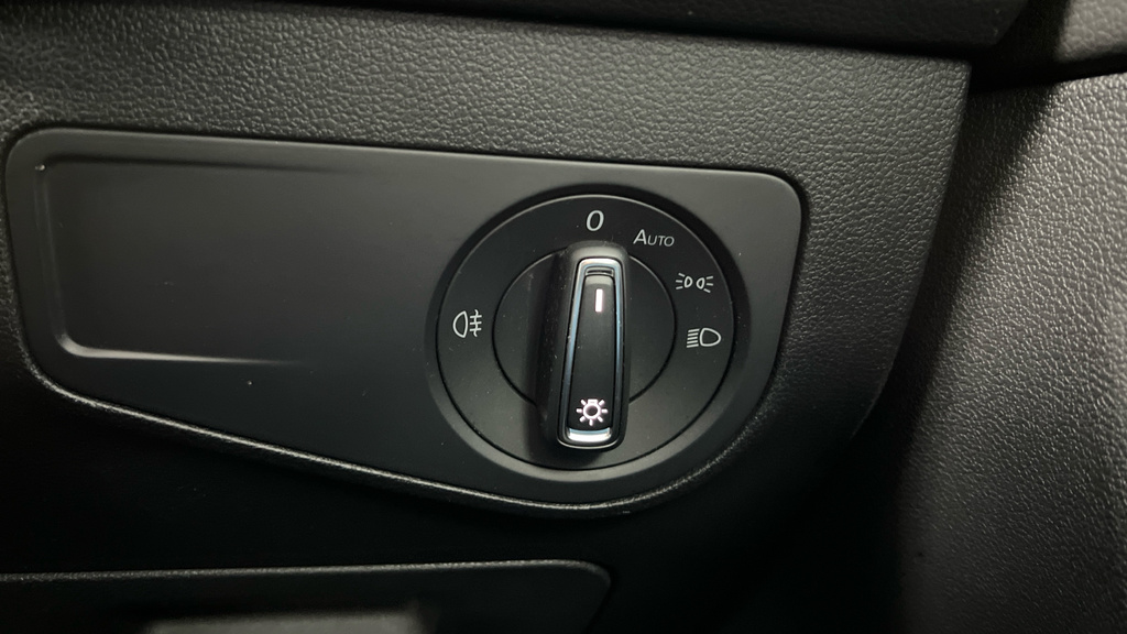Volkswagen Tiguan Elegance Black #30