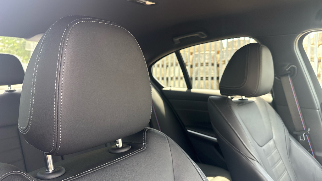 BMW 3 Series 320I M Sport Step Black #35