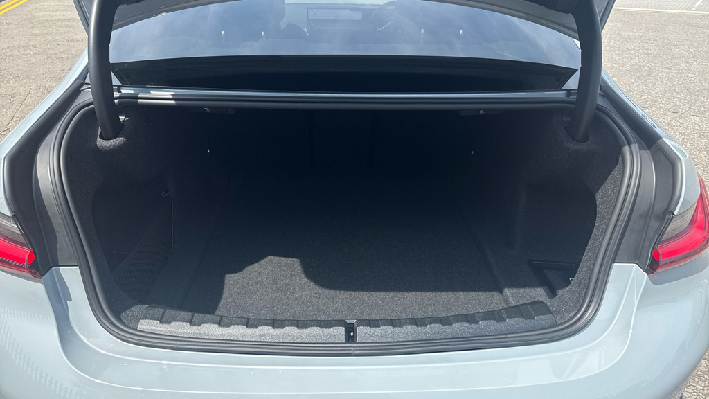 BMW 3 Series 320I M Sport Step Black #18