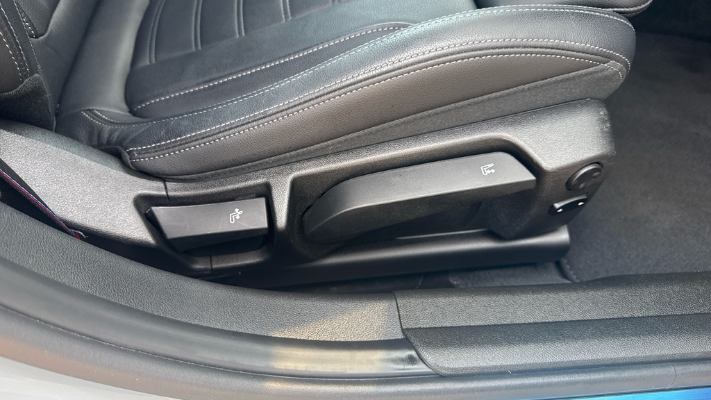 BMW 3 Series 320I M Sport Step Black #33