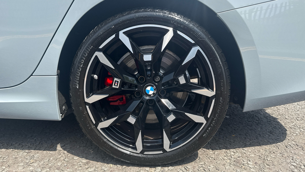 BMW 3 Series 320I M Sport Step Black #26