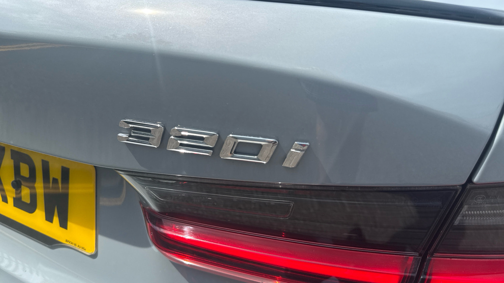 BMW 3 Series 320I M Sport Step Black #40
