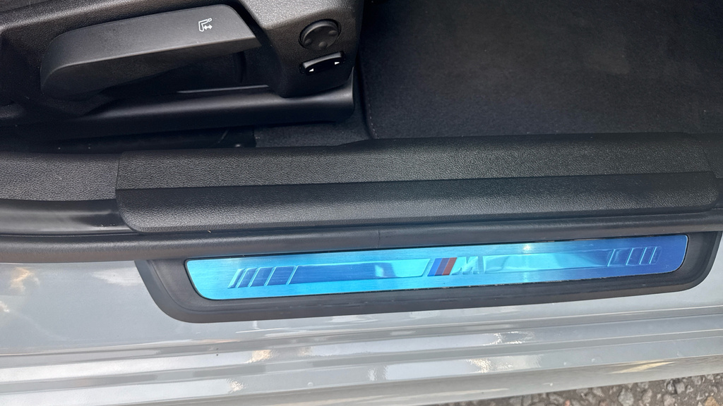 BMW 3 Series 320I M Sport Step Black #36