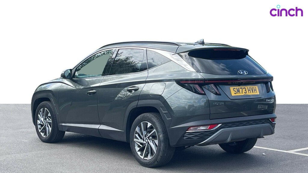 Hyundai Tucson Premium White #8