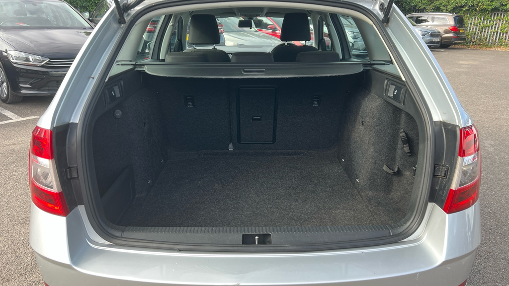 Skoda Octavia Vrs Tdi 4X4 Green #15