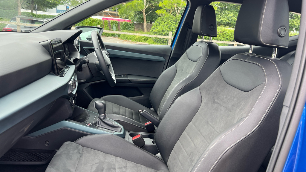 Seat Arona 1.0 Tsi 110 Xperience Grey #48