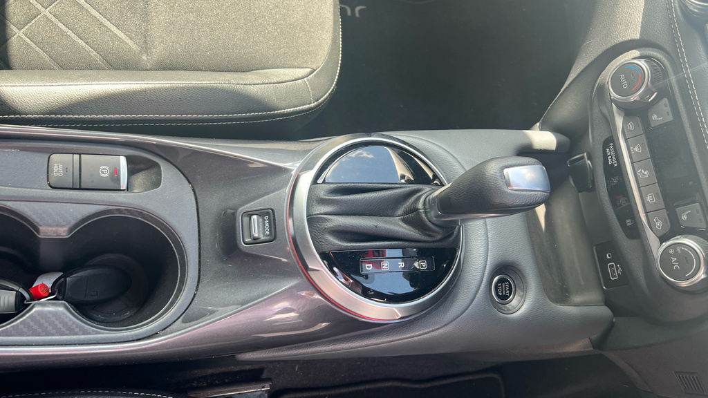 Nissan Juke 1.0 Dig-t 114 N-connecta Black #32