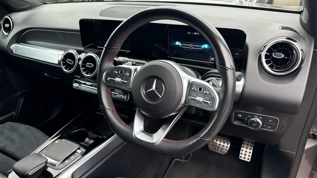 Mercedes-Benz GLB Class Glb 200 Amg Line Premium Plus 7 Seats White #10